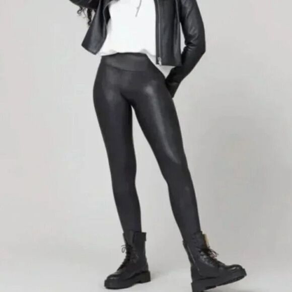 Spanx faux leather leggings black size xs tall - Picture 2 of 15